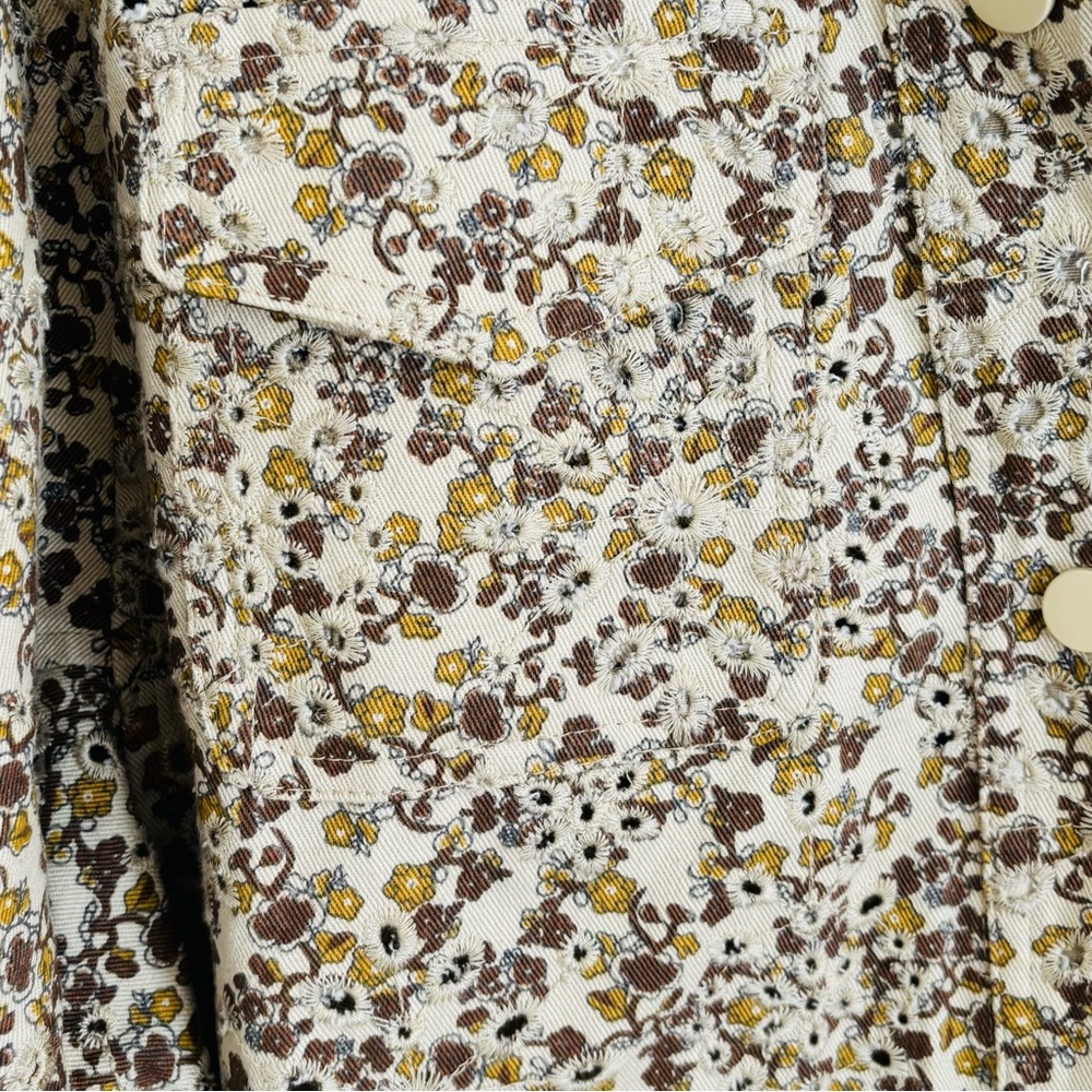 Solitaire Floral Print Eyelet Jacket - Picture 4 of 6